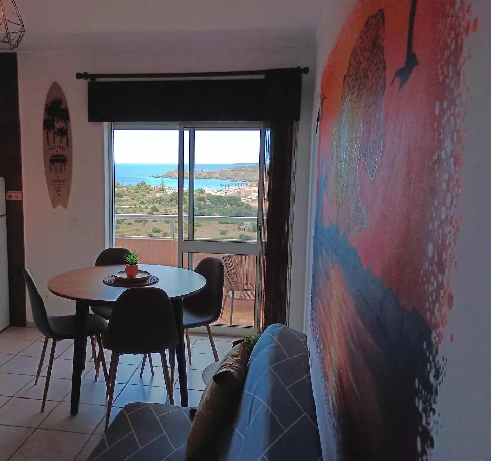 Couple Friendly Ocean View Apart @Catchofthedaypt بورتيماو شقة