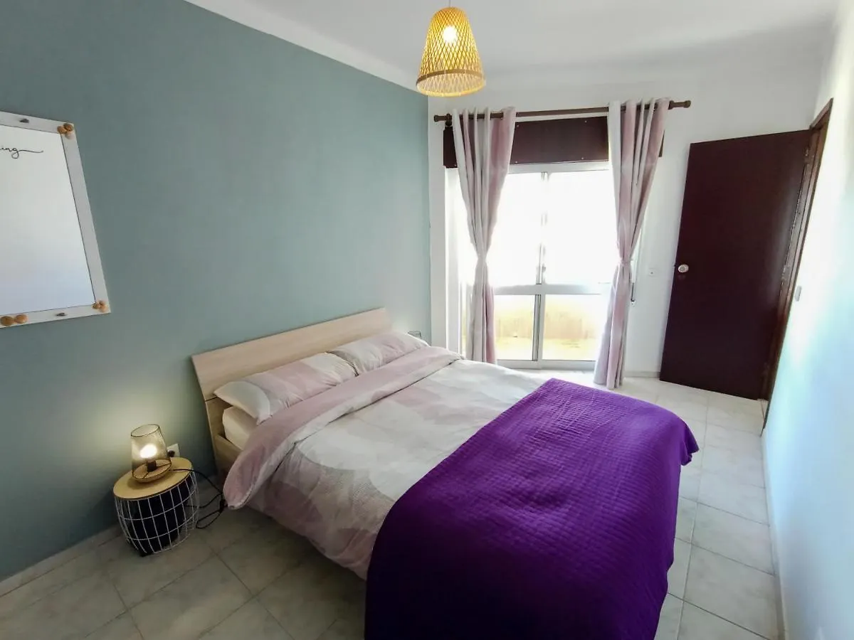 Couple Friendly Ocean View Apart @Catchofthedaypt بورتيماو البرتغال